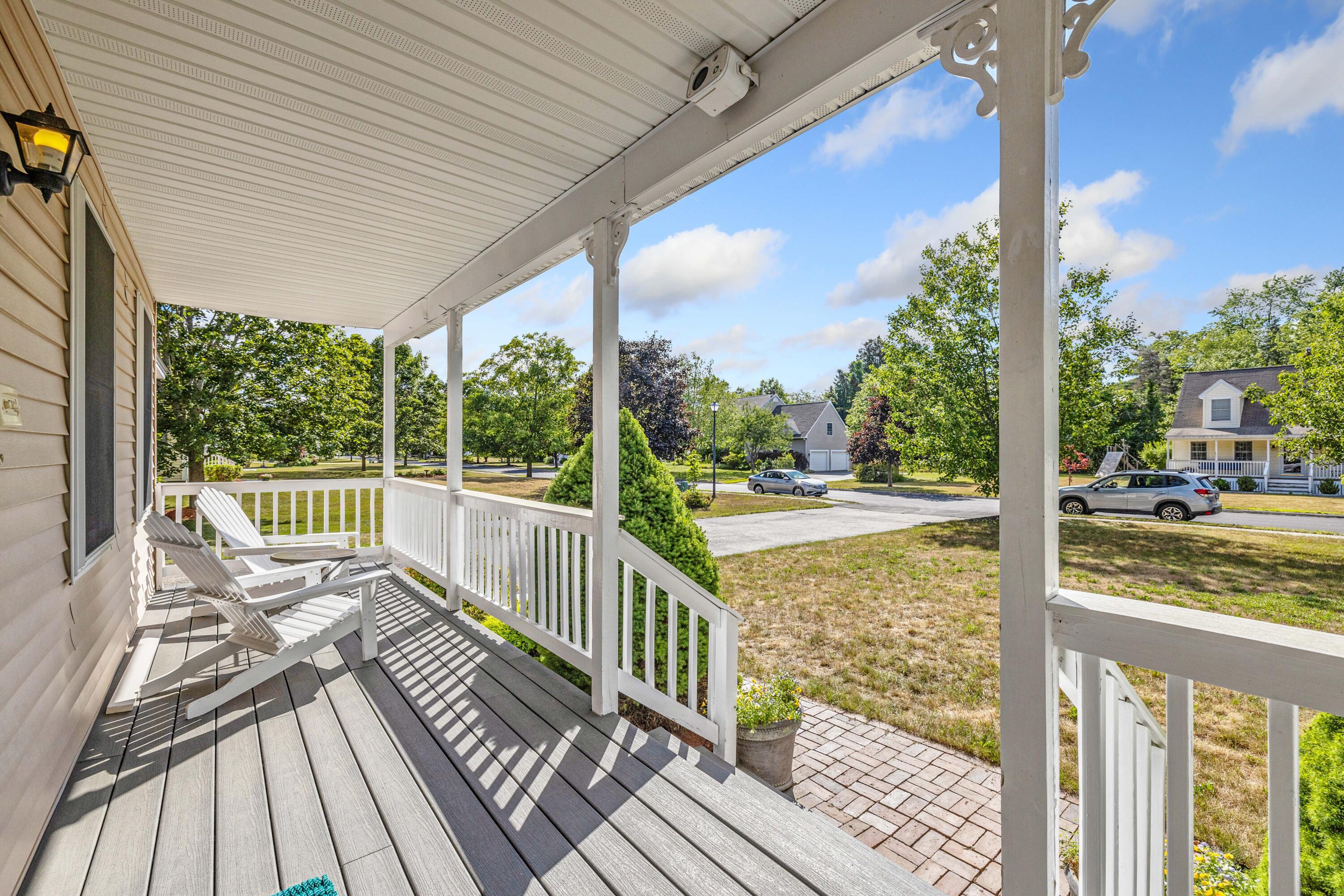 Property Photo:  9 Patterson Drive  ME 04043 