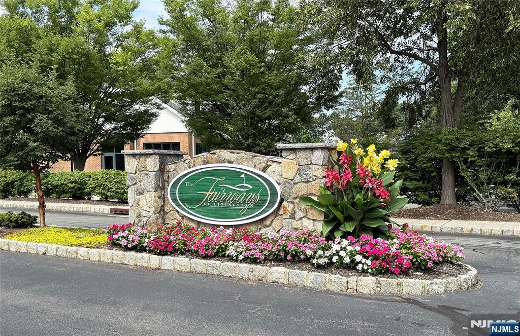 98 Winged Foot Drive  Livingston NJ 07039 photo