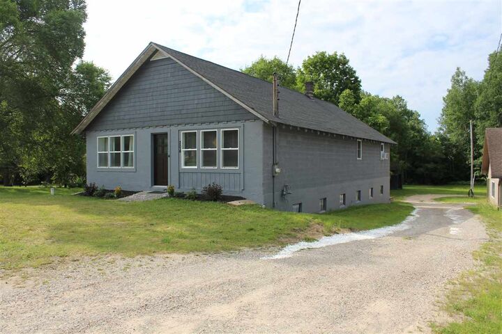 204 N M-75  Boyne City MI 49712 photo