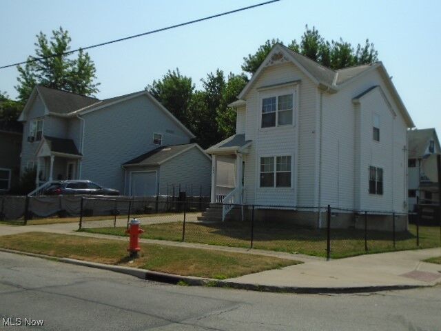 Property Photo:  942 Lakeview Road  OH 44108 