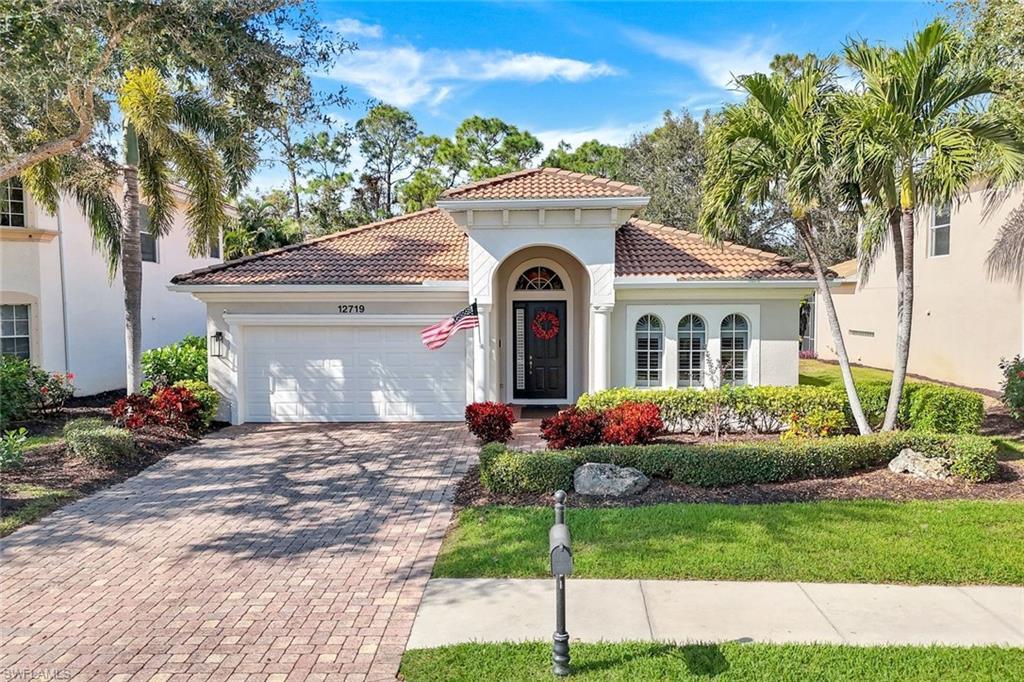 Property Photo: 12719 Aviano Dr FL 34105