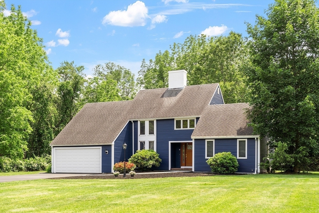 11 Hampton Court  Lynnfield MA 01940 photo