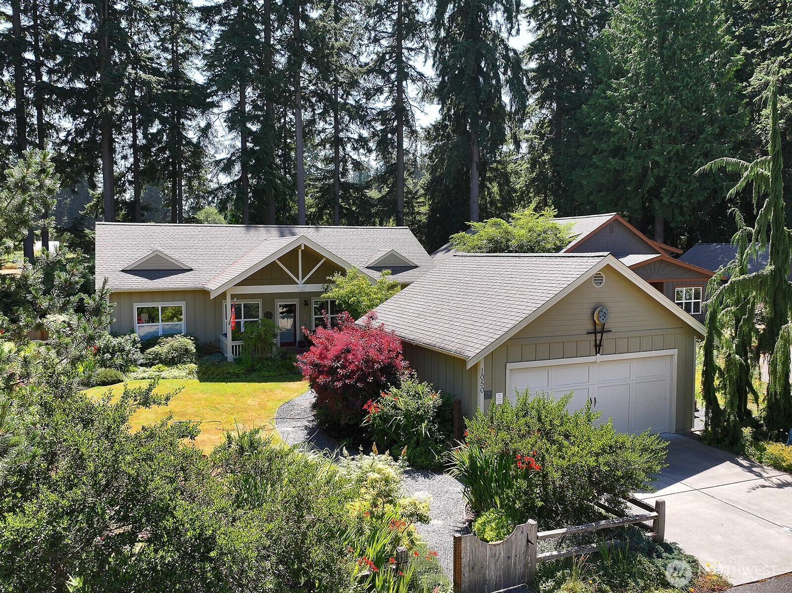 1050  Village Loop  Langley WA 98260 photo