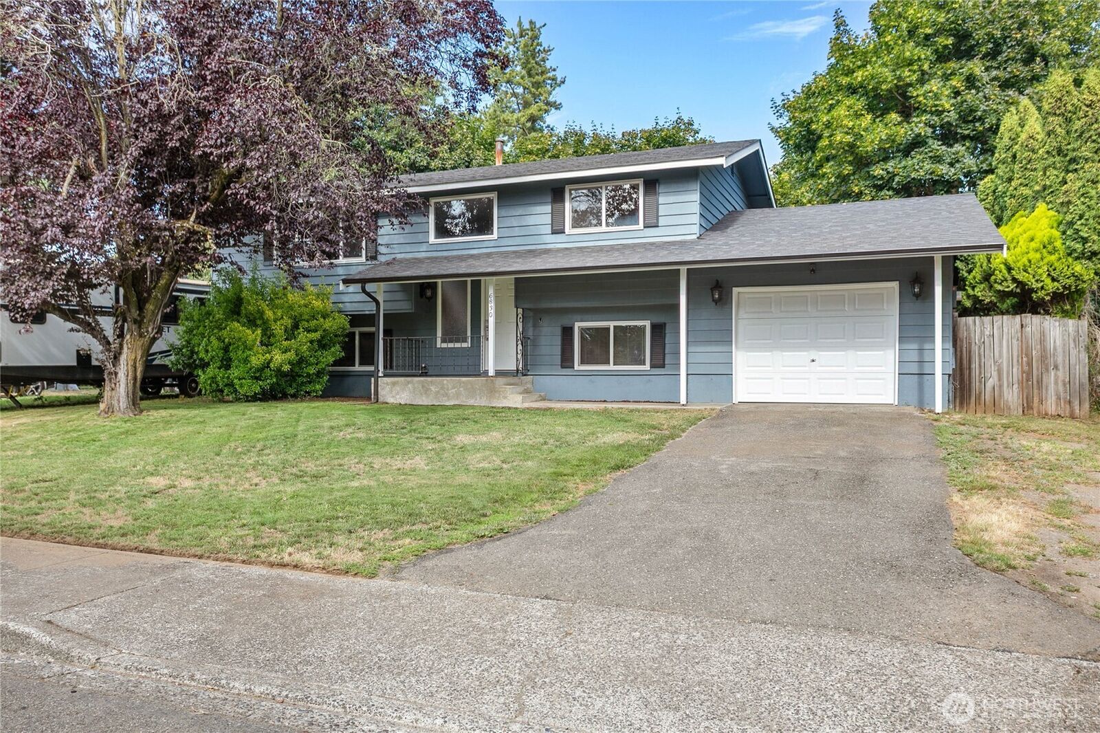 Property Photo:  6830  Vail Drive  WA 98264 
