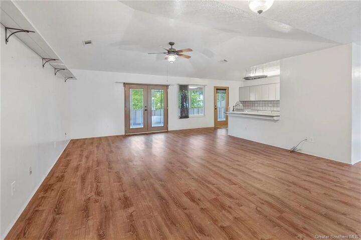 Property Photo: 3701 Davis Road LA 70669