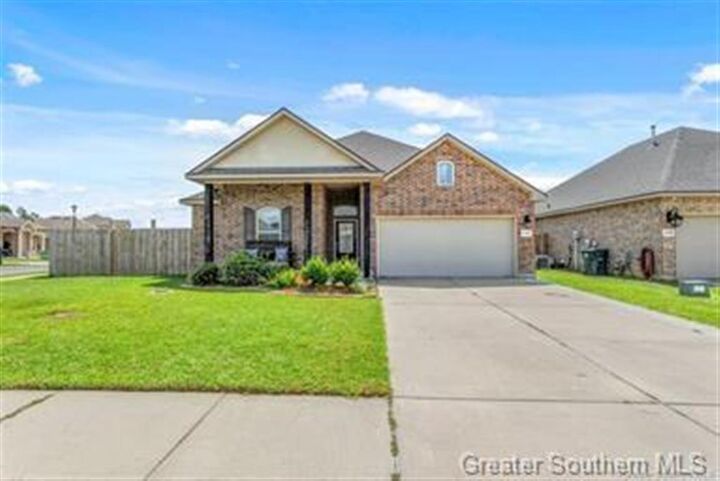 2248 N Lake Michele Circle N  Lake Charles LA 70607 photo