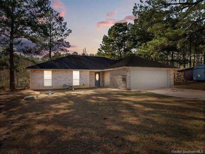 125 Amelia Drive  Leesville LA 71446 photo