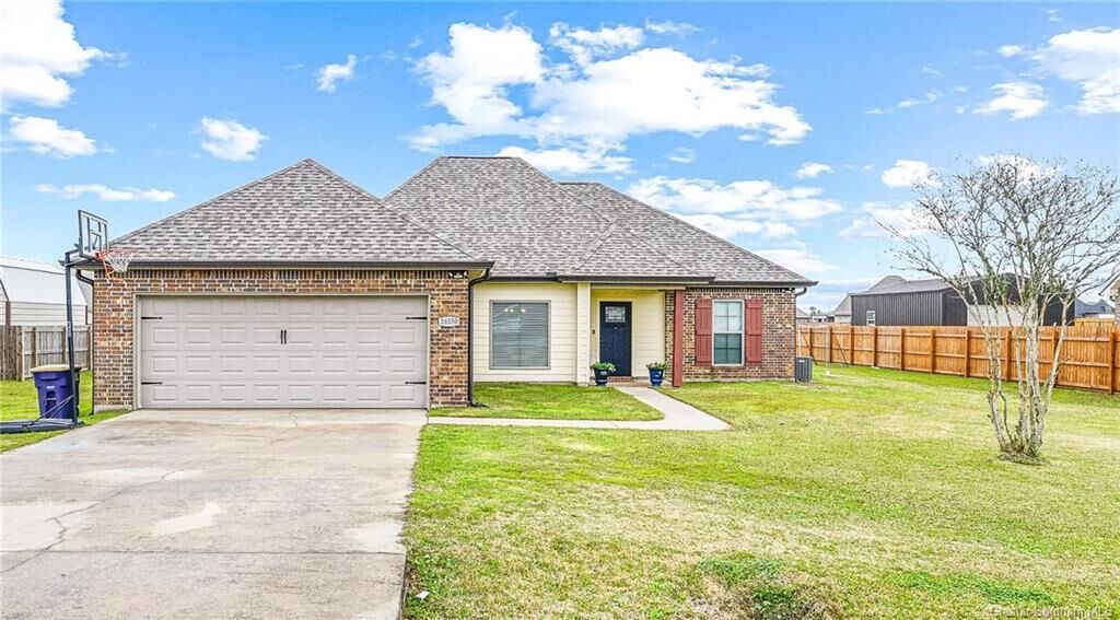 Property Photo: 16550 Ja Elle Drive LA 70647