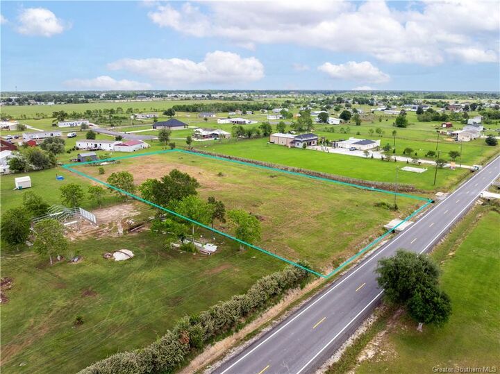 Property Photo:  1884 E. Tank Farm Road  LA  