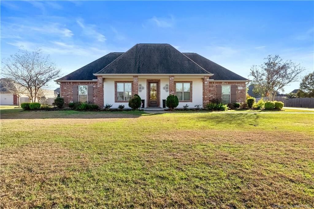 Property Photo: 1733 Deerfield Drive LA 70611