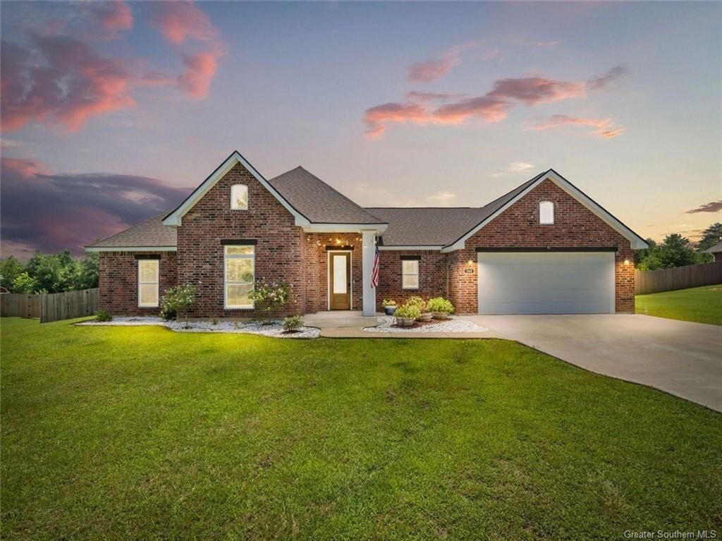 Property Photo:  160 Hill Street  LA 70634 