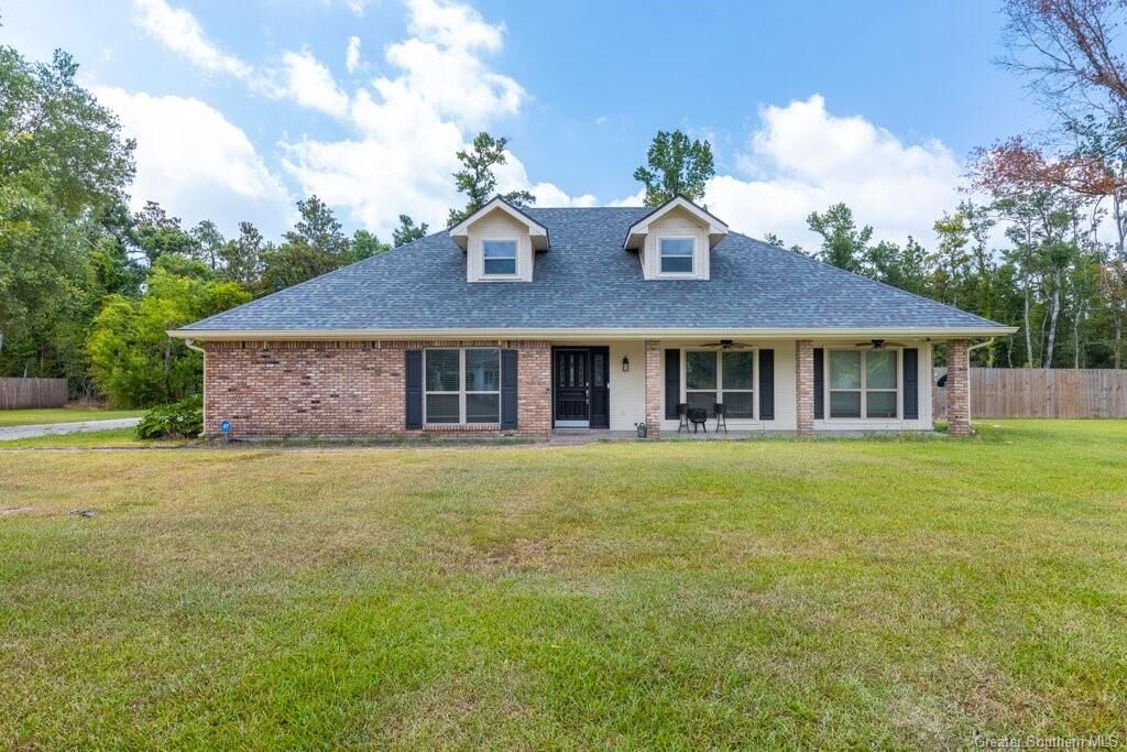 Property Photo:  533 Fred Lutz Road  LA 70669 