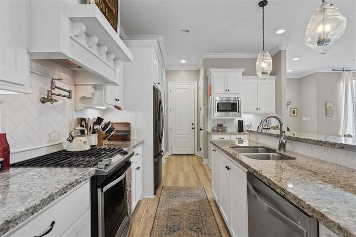 Property Photo:  3263 Fairwood Lane  LA 70607 