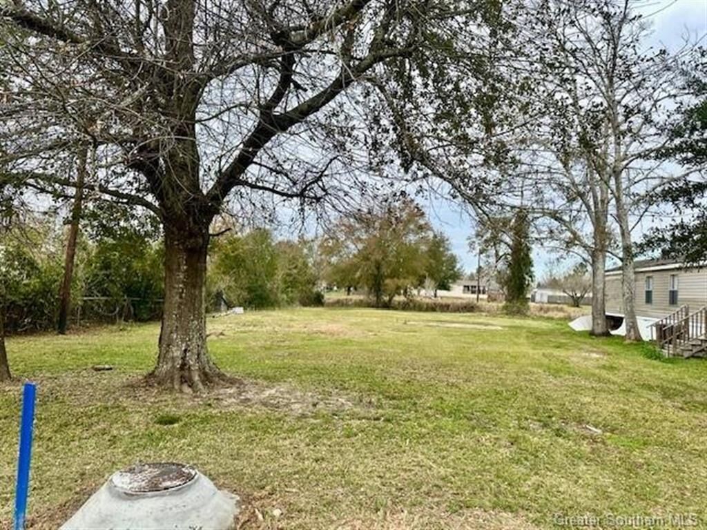 Property Photo: 2316 Tuna Lane LA 70605