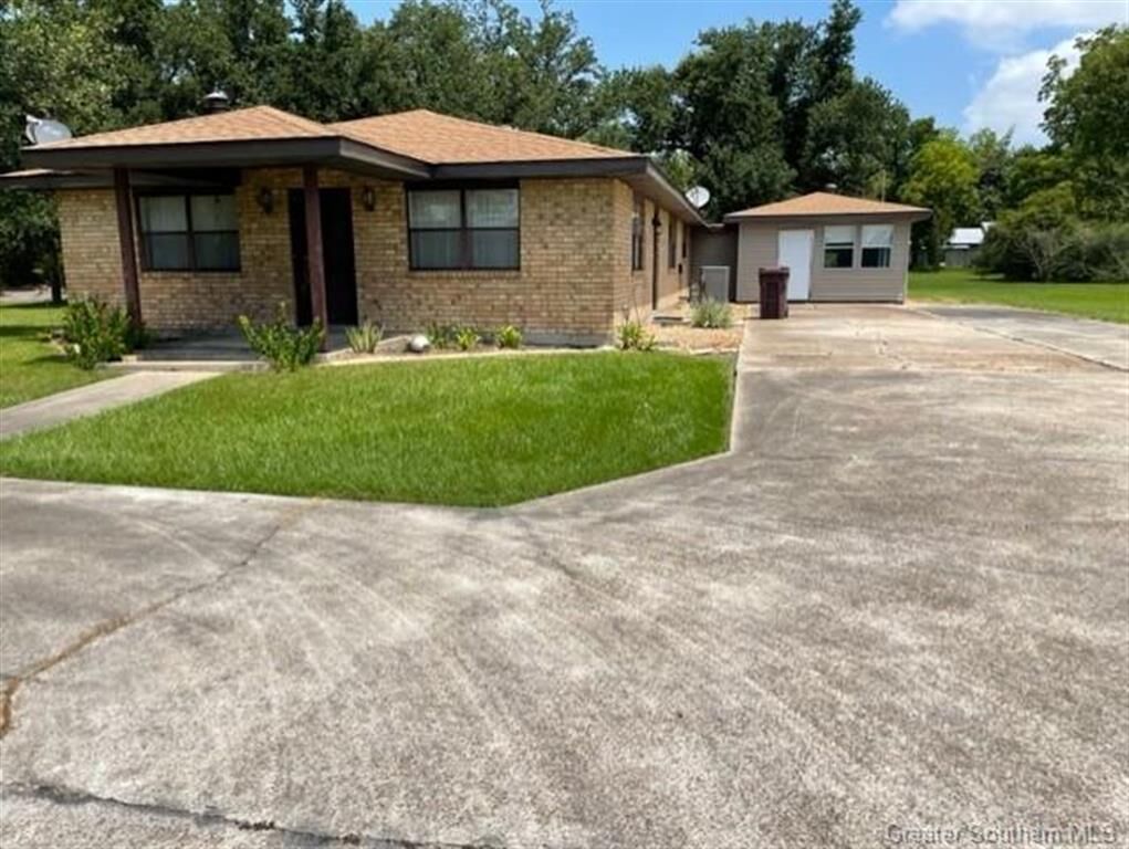 Property Photo:  6179 Johnny Jones Road  LA 70665 