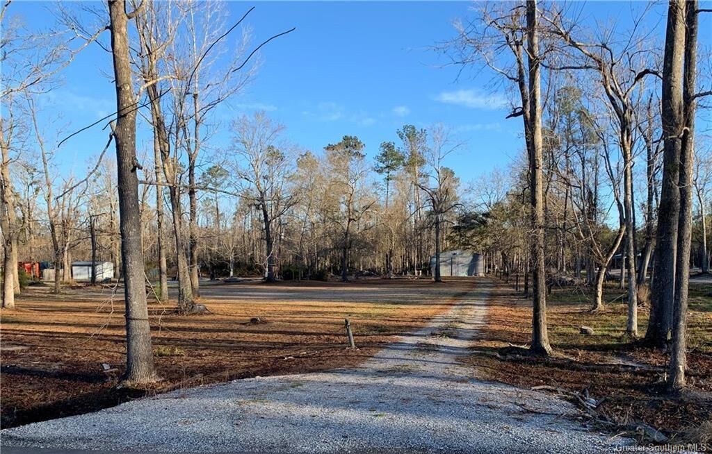 Property Photo: 3442 W Houston River Road W LA 70663