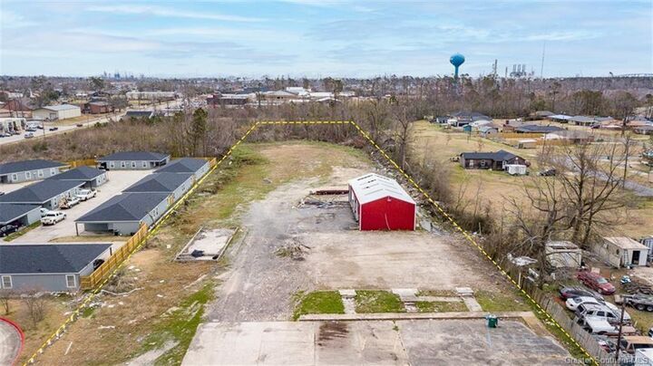 Property Photo: 115 S Cities Service Highway S LA 70663