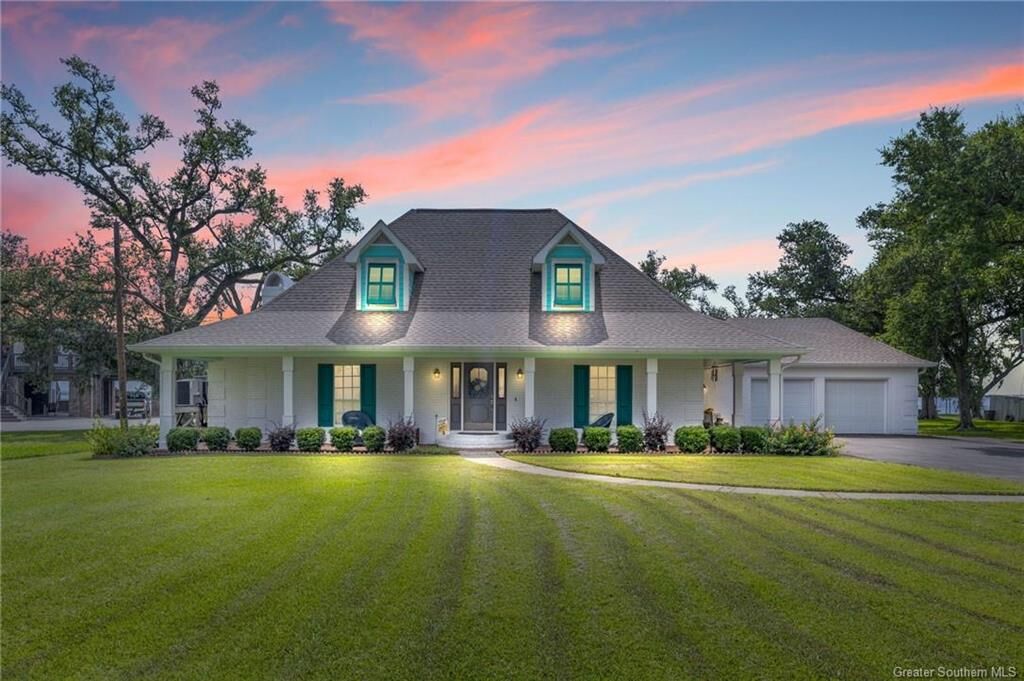 Property Photo: 7115 Port Road LA 70665