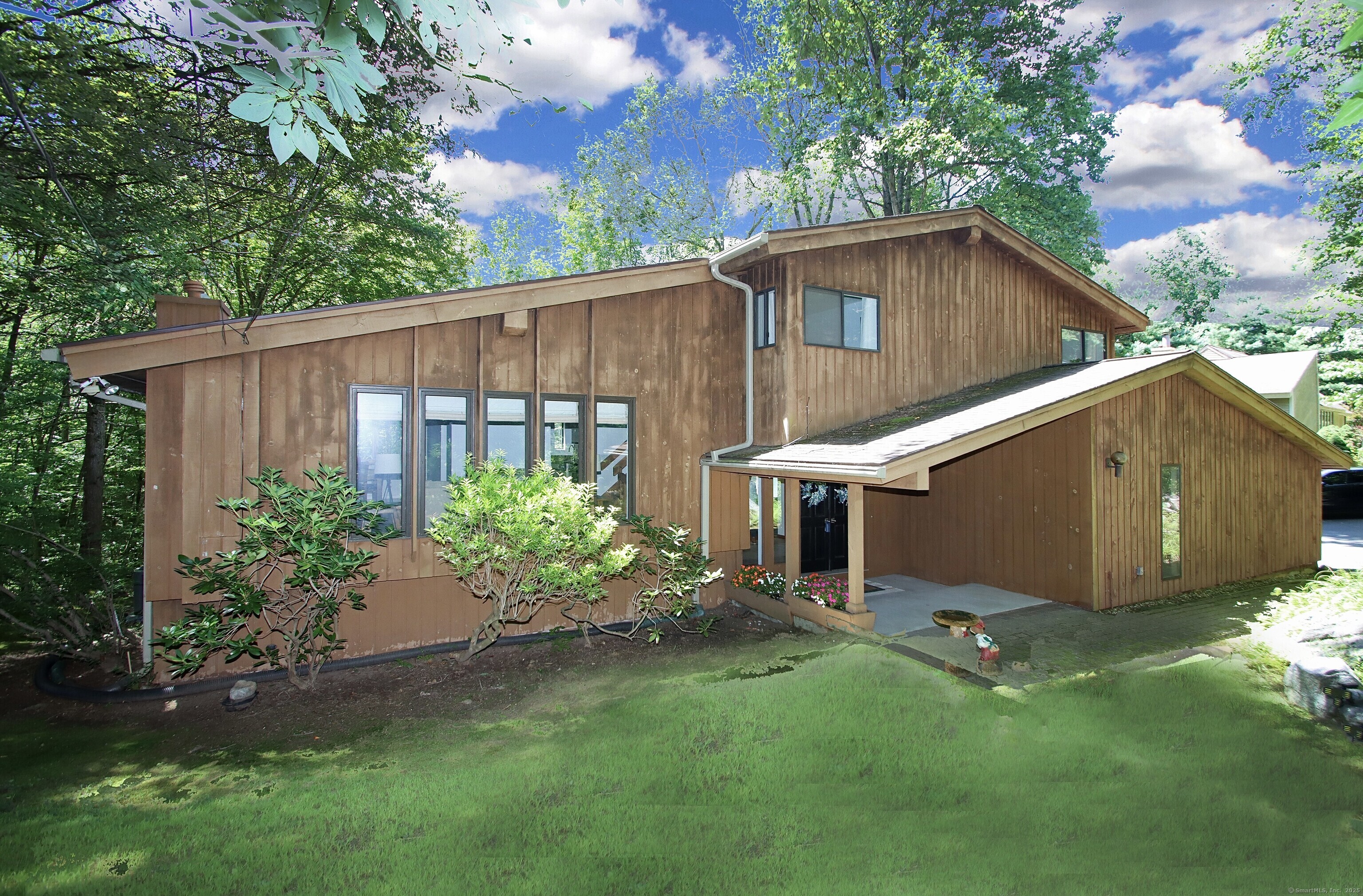61 Chevas Road  Avon CT 06001 photo