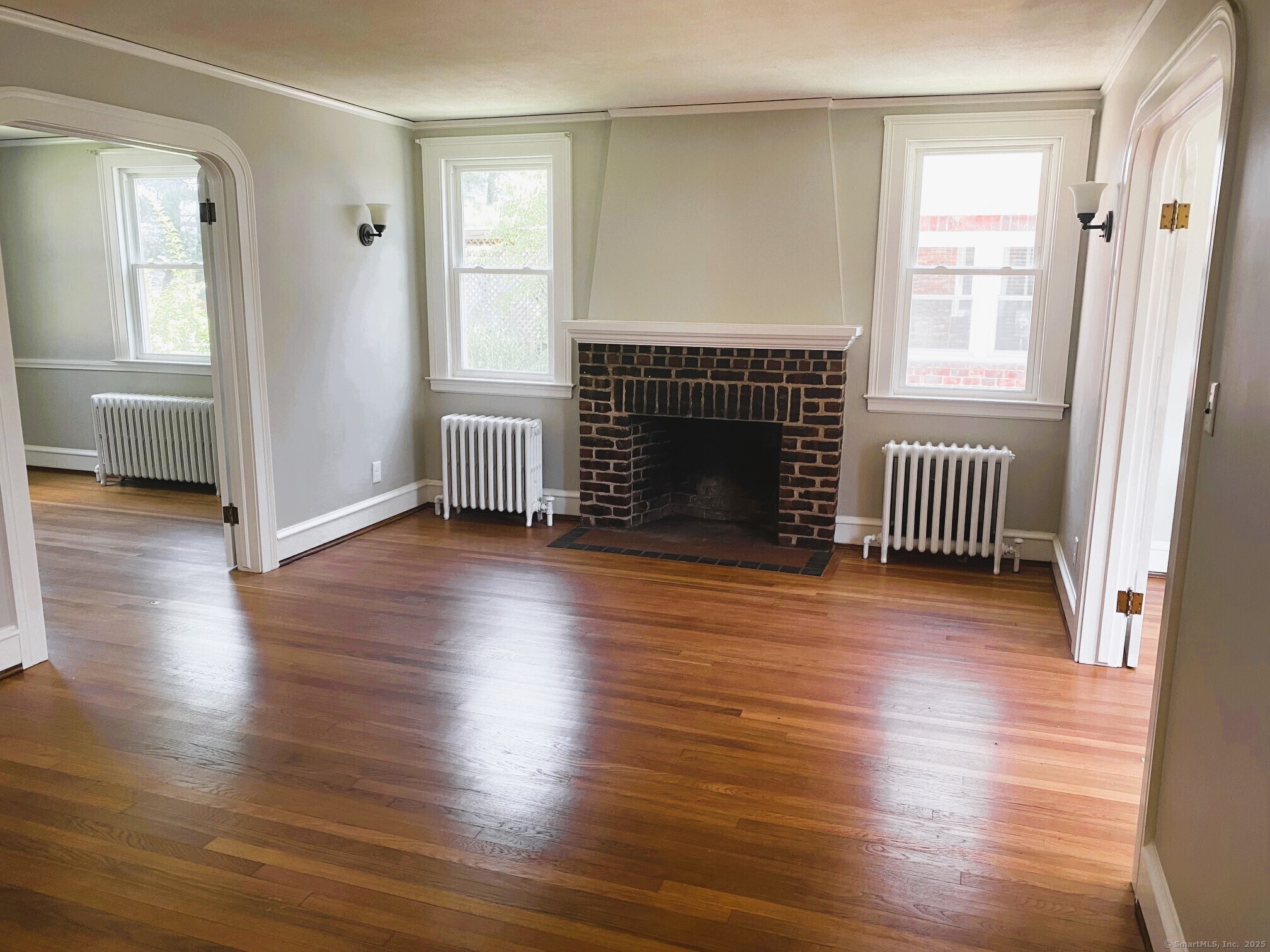 Property Photo: 28 Ellsworth Road CT 06107
