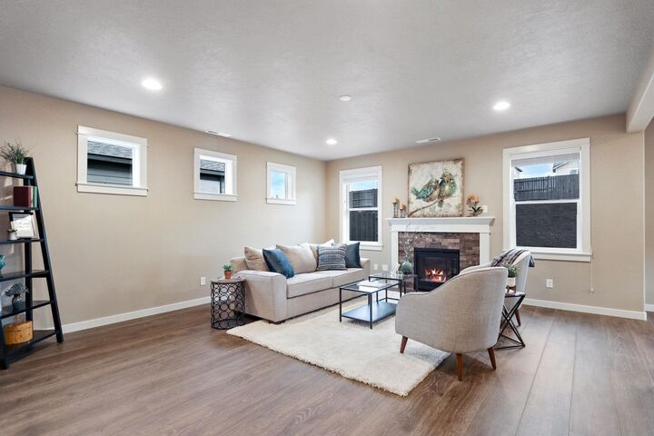 Property Photo:  1638 W 68th Ave Lot 1 Block 2 - Talent  WA 99224 