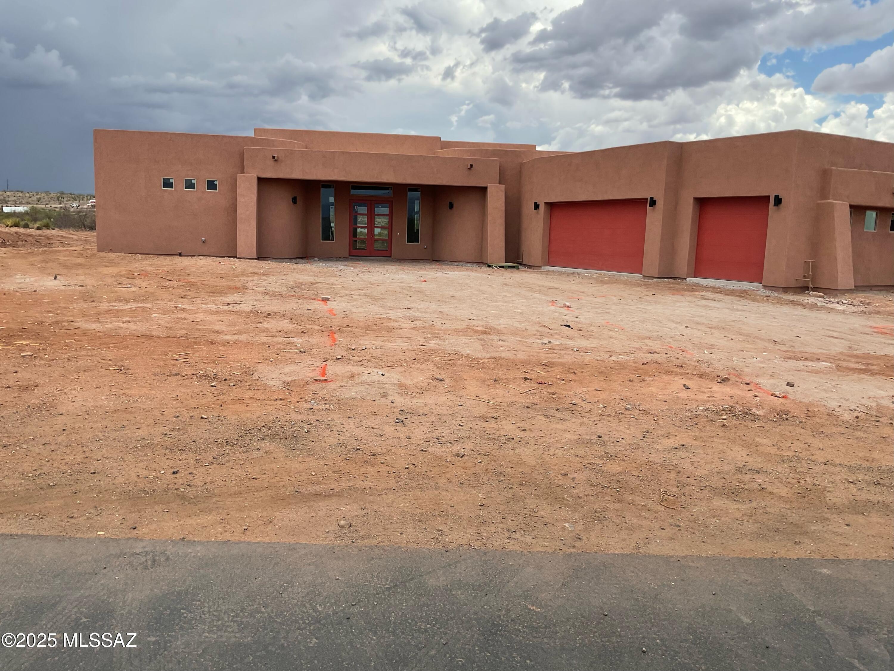 Property Photo: 14702 E Sands Ranch Road AZ 85641
