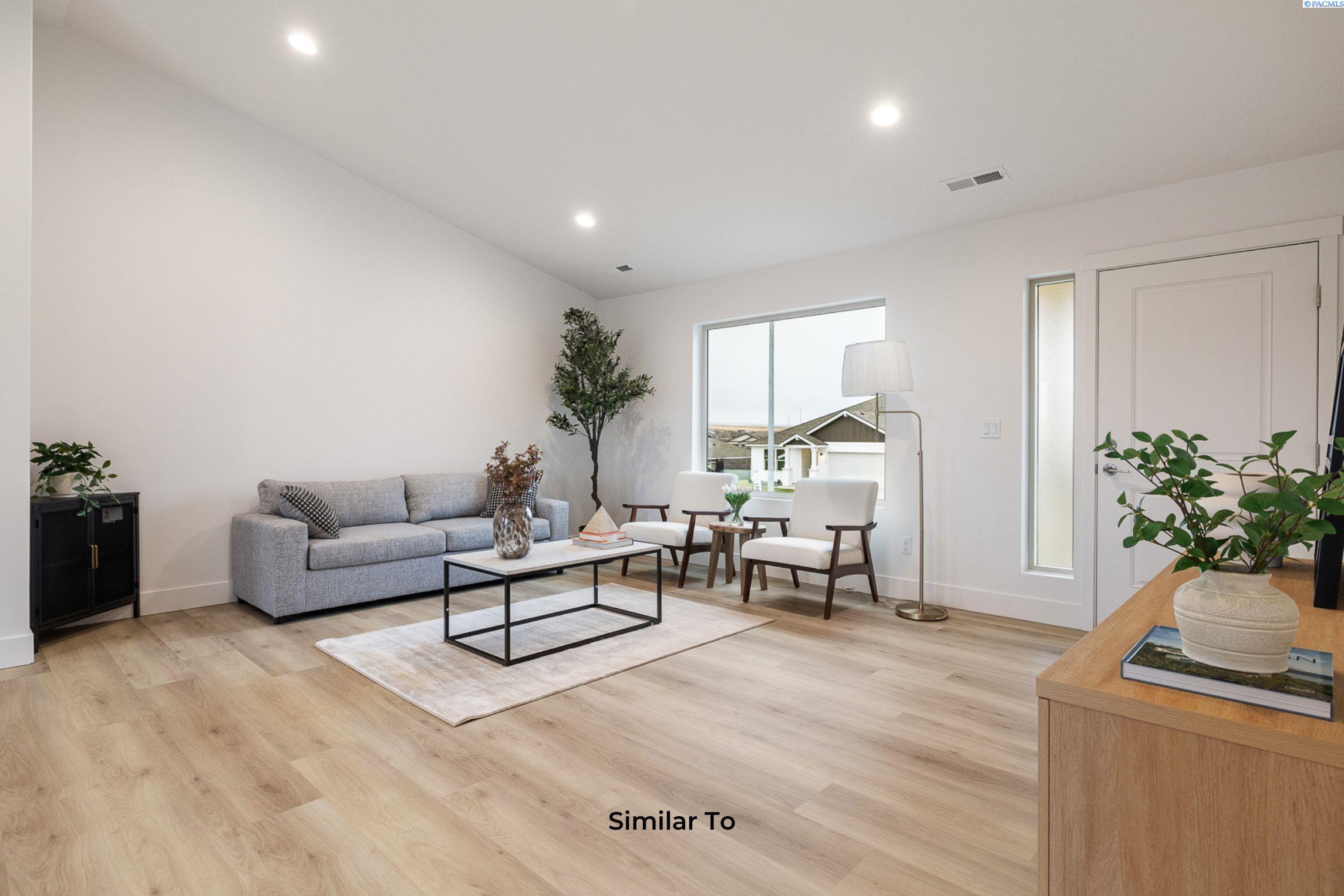 Property Photo: 503 Grapevine St WA 98930
