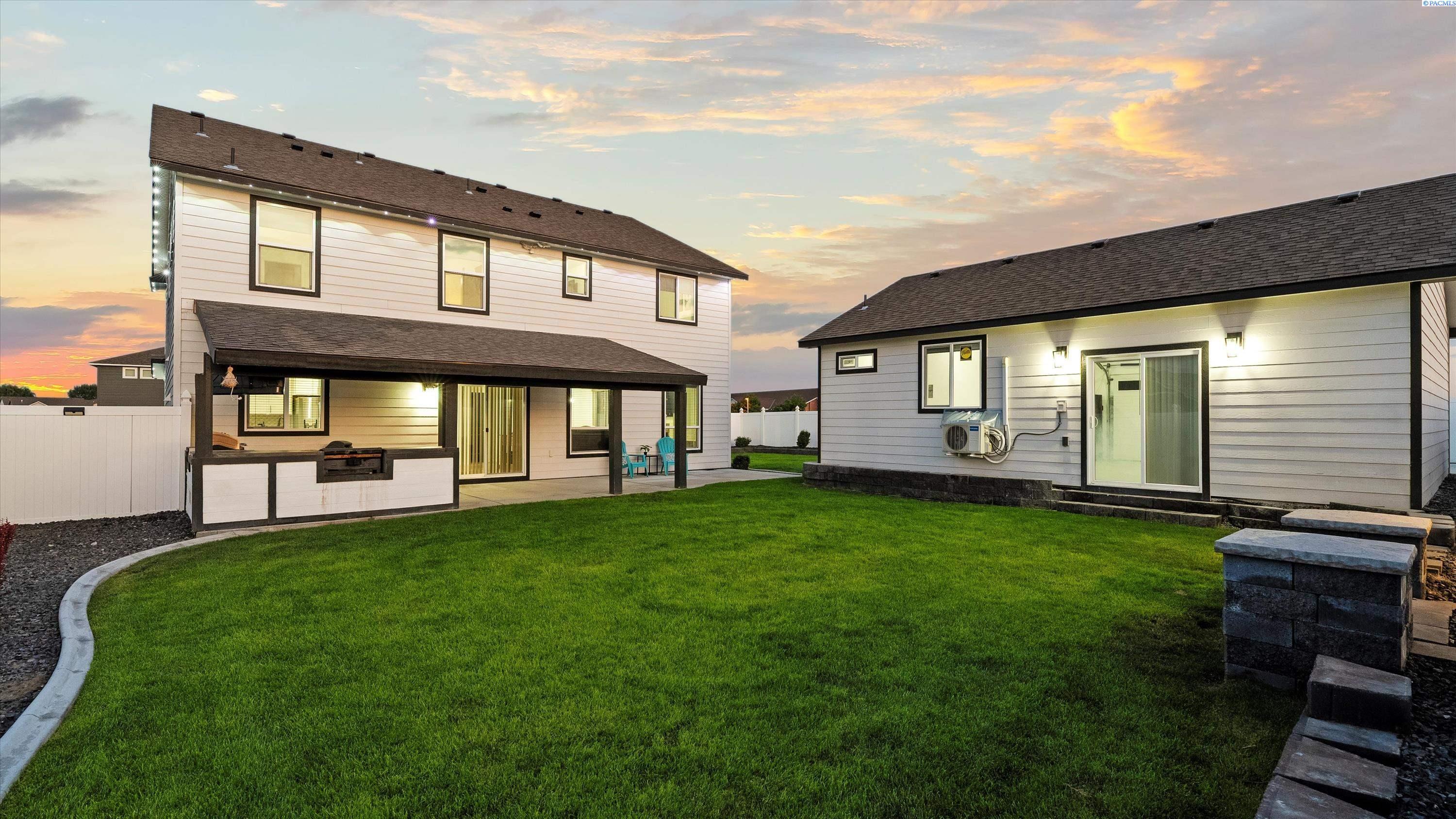 Property Photo:  5902 Tarsus Ln  WA 99301 