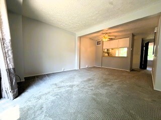 Property Photo: 937 Lynwood Ct PA 16066