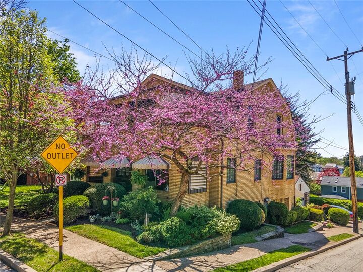 Property Photo: 502 Kenmont Ave PA 15228