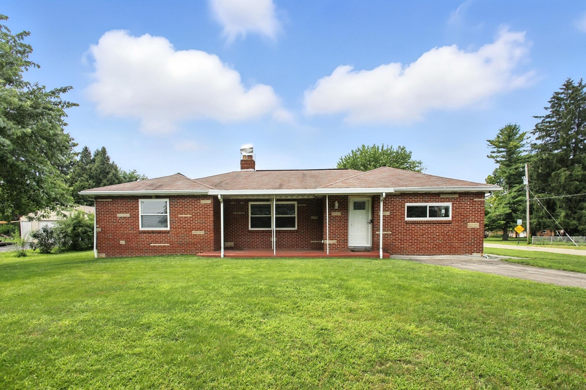 Property Photo: 2855 Springfield Jamestown Road OH 45502