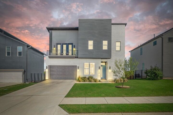 5428 Agatha Circle  Austin TX 78724 photo