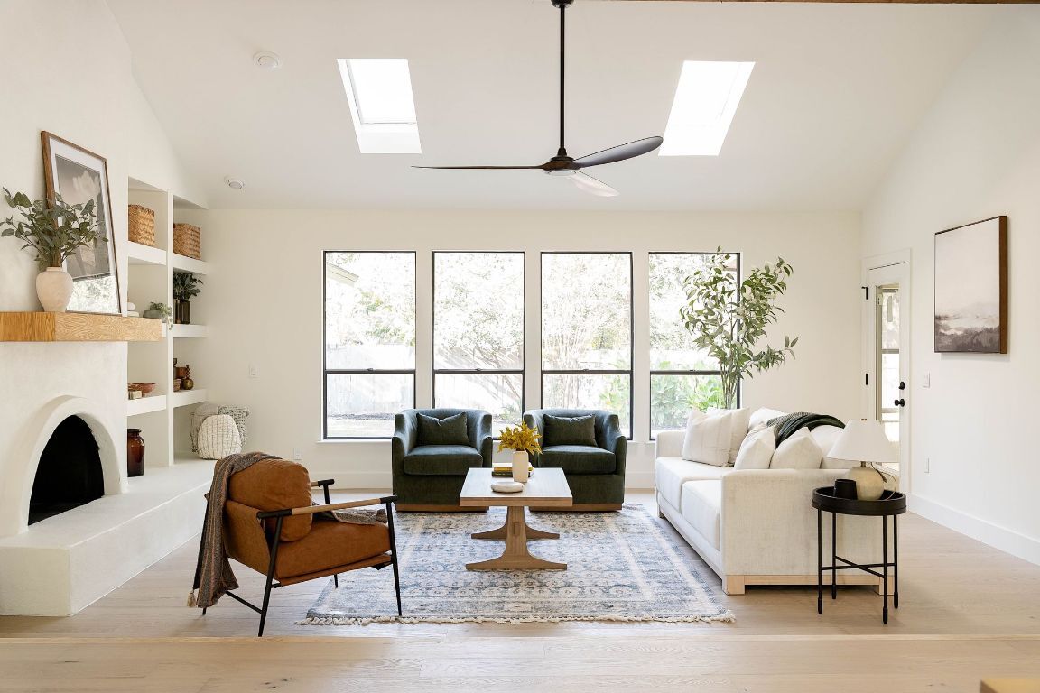 Property Photo: 10502 Ronwood Drive TX 78750