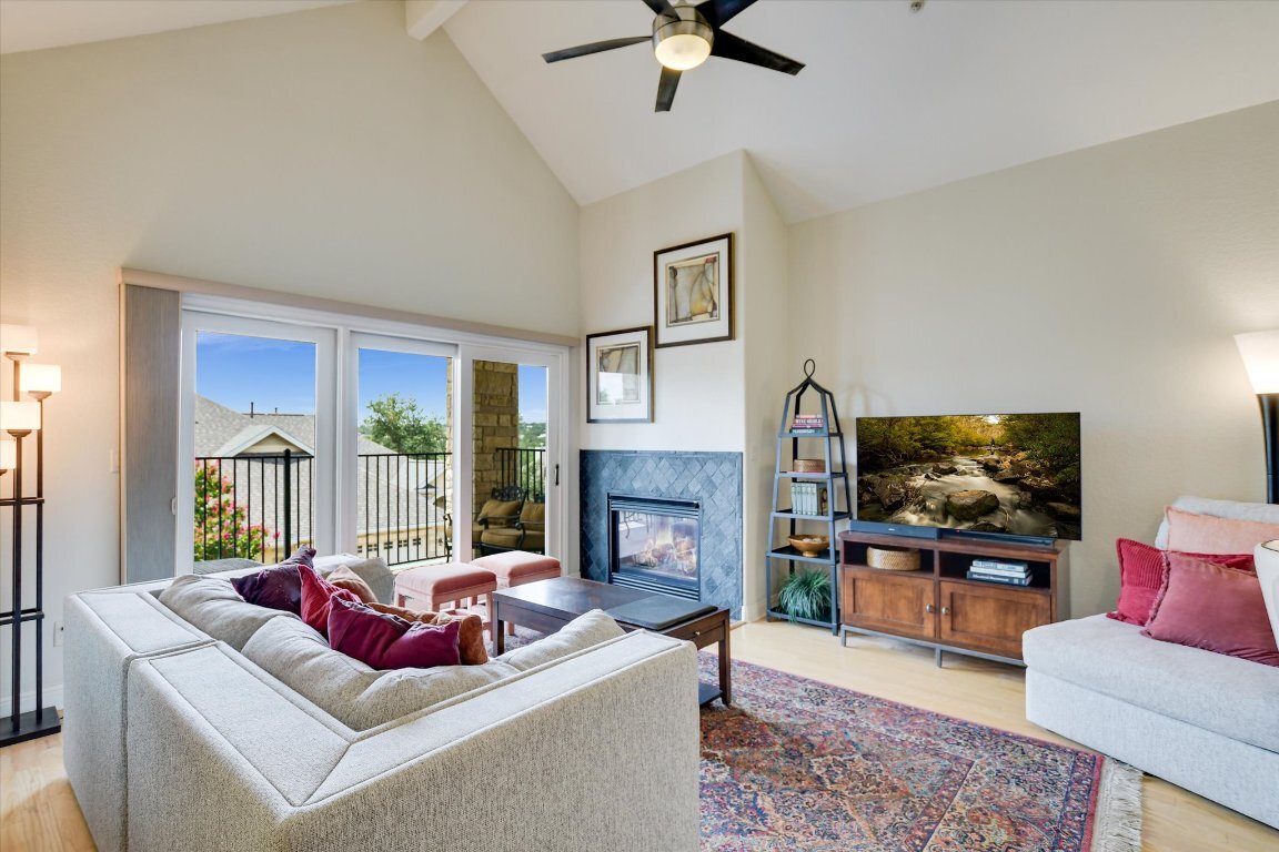 Property Photo:  10300 Morado Cove 805  TX 78759 