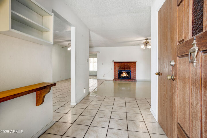 Property Photo: 6849 E Flossmoor Avenue AZ 85208