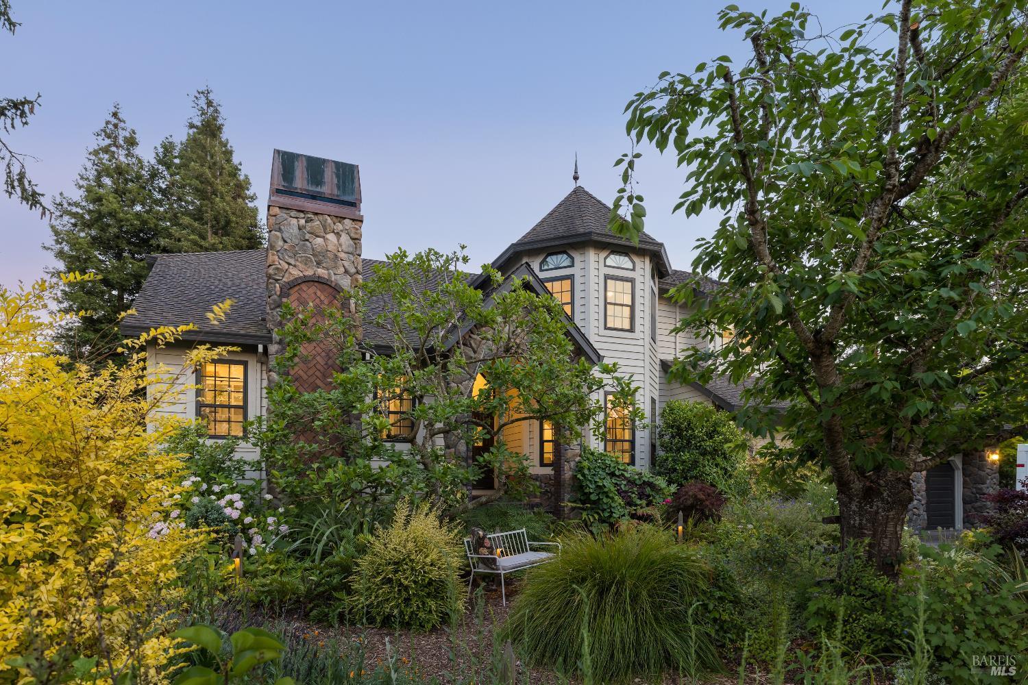 Property Photo:  240 Metz Lane  CA 94952 