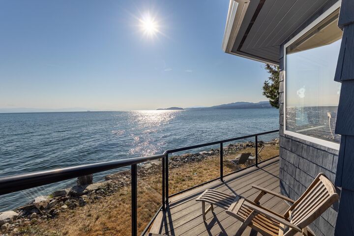 Property Photo: 4857 Sunshine Coast Highway BC V7Z 0B6