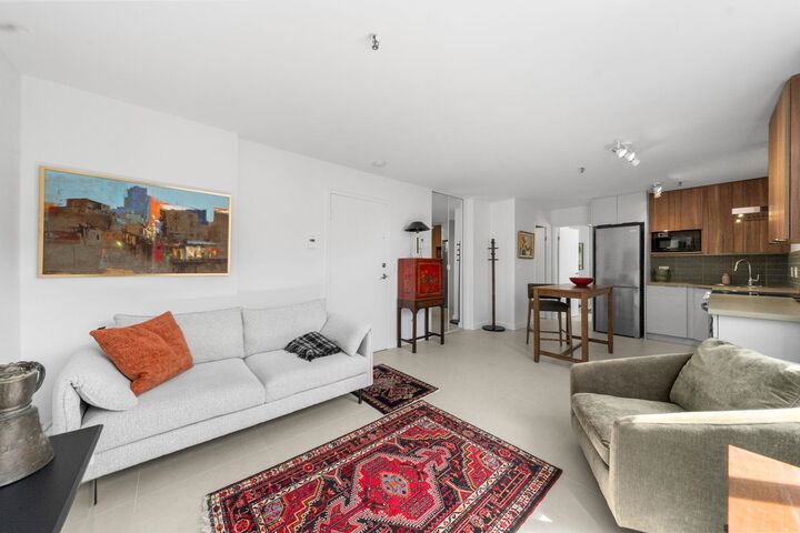 Property Photo:  460 14th Street 101A  BC V7T 2W1 