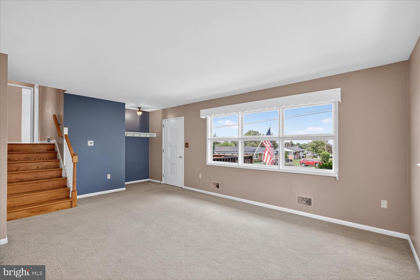 Property Photo:  102 Broadmoor Drive  PA 17584 