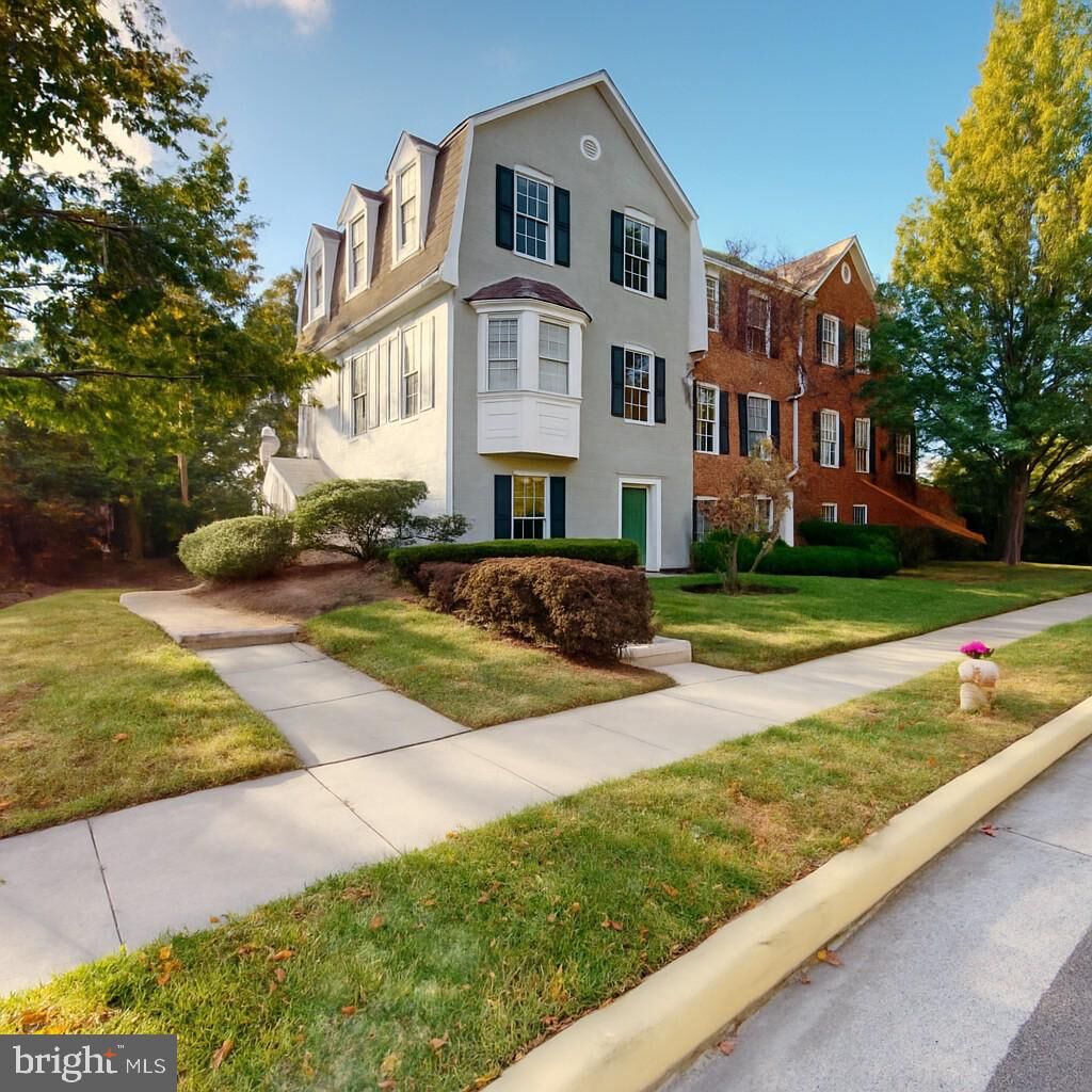 Property Photo:  2006 Gallows Tree Lane  VA 22182 
