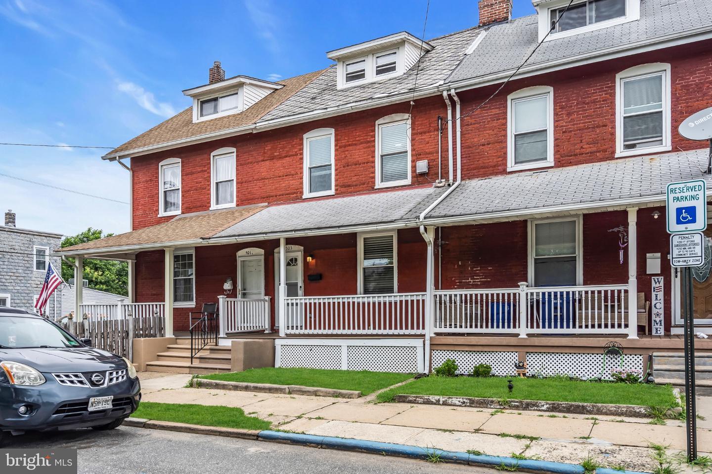 Property Photo: 503 Kossuth Street NJ 08075