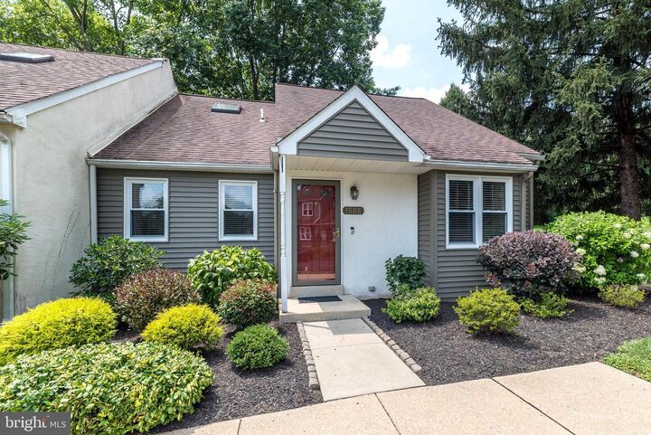 1506 Saint Johnsbury Court 1506  Chester Springs PA 19425 photo