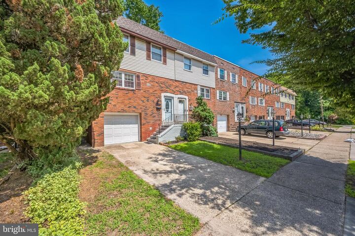 Property Photo:  137 Suburban Terrace  NJ 08084 