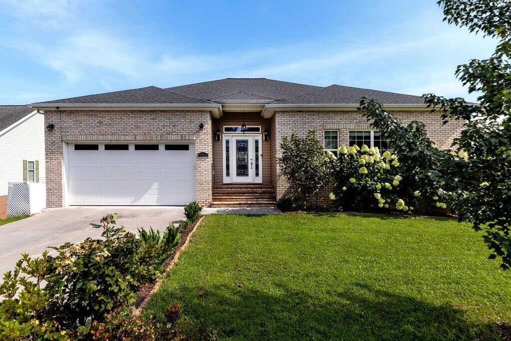 Property Photo:  1311 Little Sorrel Dr  VA 22801 