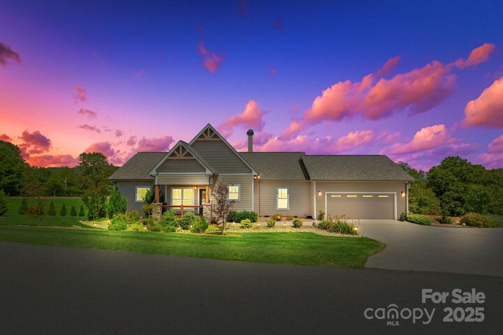 16 Enchanted Oak Lane  Alexander NC 28701 photo
