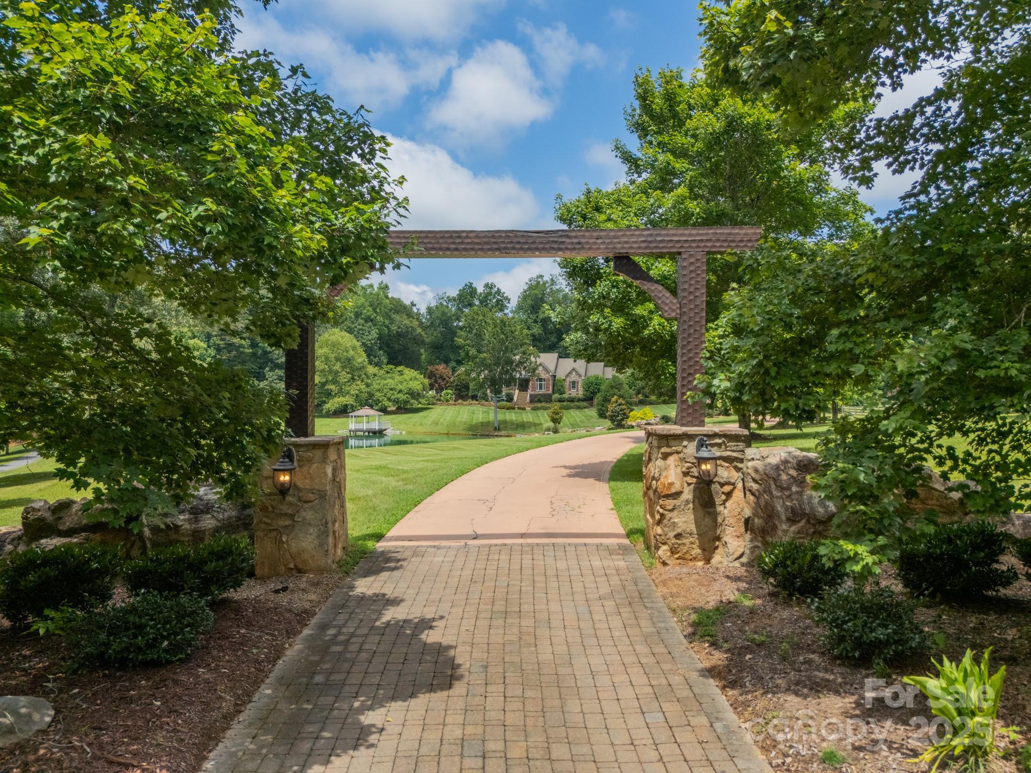 Property Photo: 140 Huncoat Hollow Lane NC 28080