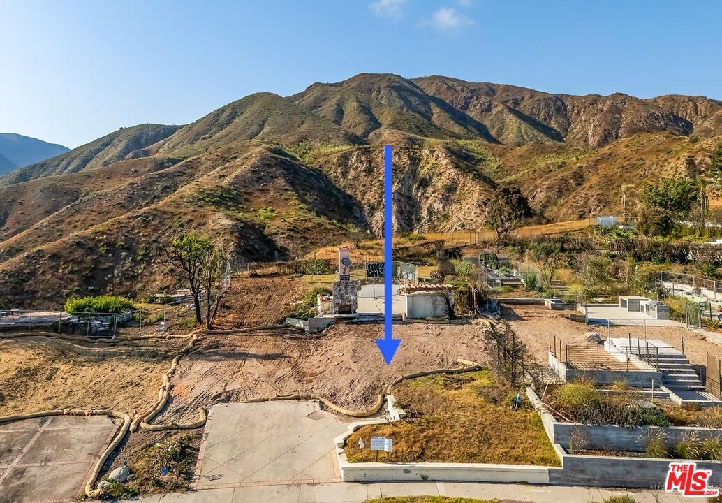Property Photo: 18307 Clifftop Way CA 90265
