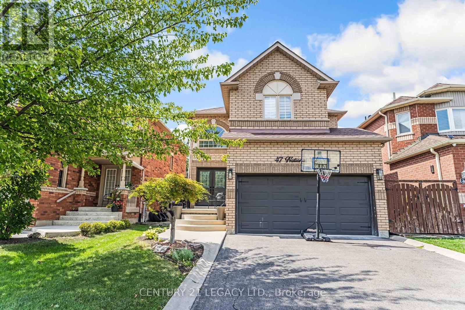 Property Photo: 47 National Crescent ON L7A 1J2