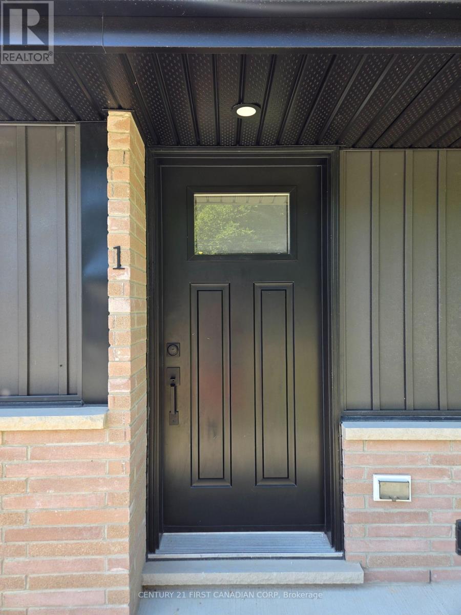 Photo de la propriété:  640 Victoria Street 1  ON N5Y 4C1 