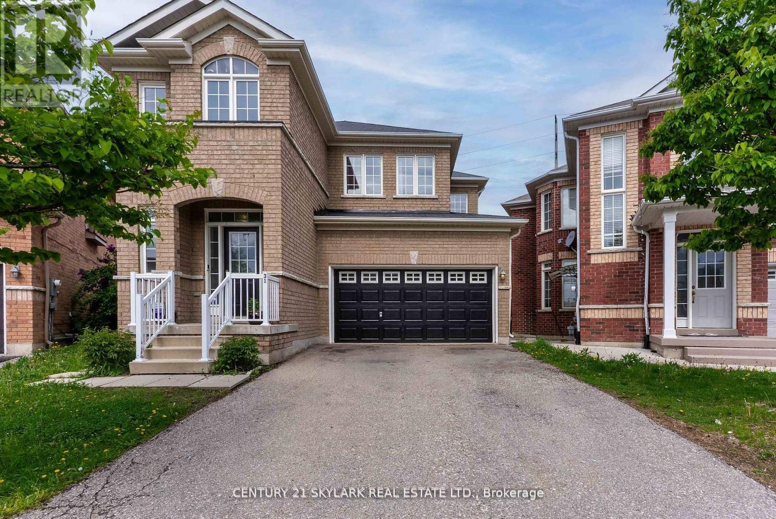 Property Photo: 31 Joywill Court ON L7A 3T9